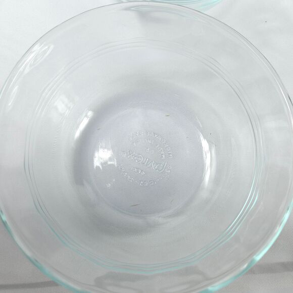 4 Pyrex Scalloped Ring Green Glass Custard Dessert Ramiken Cups #464 300ml - Picture 3 of 7